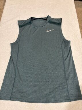 Nike Men's Sleeveless Performance Tank in Teal Green